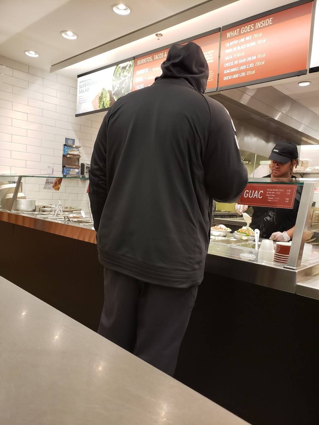 Chipotle | restaurant | Lincoln Square, Philadelphia, PA 19146, USA | 2159894167 OR +1 215-989-4167