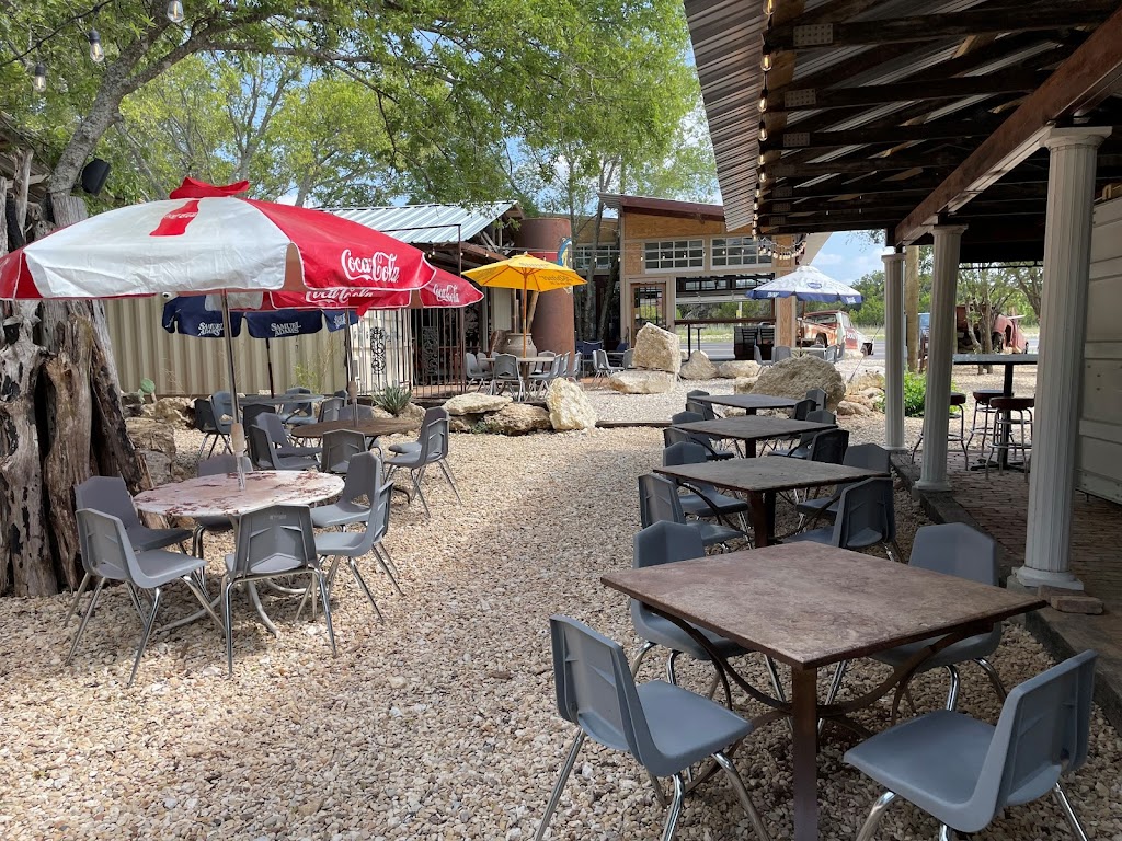 Blackies Gas Stop | restaurant | 35141 US-67, Stephenville, TX 76401, USA | 2544344205 OR +1 254-434-4205