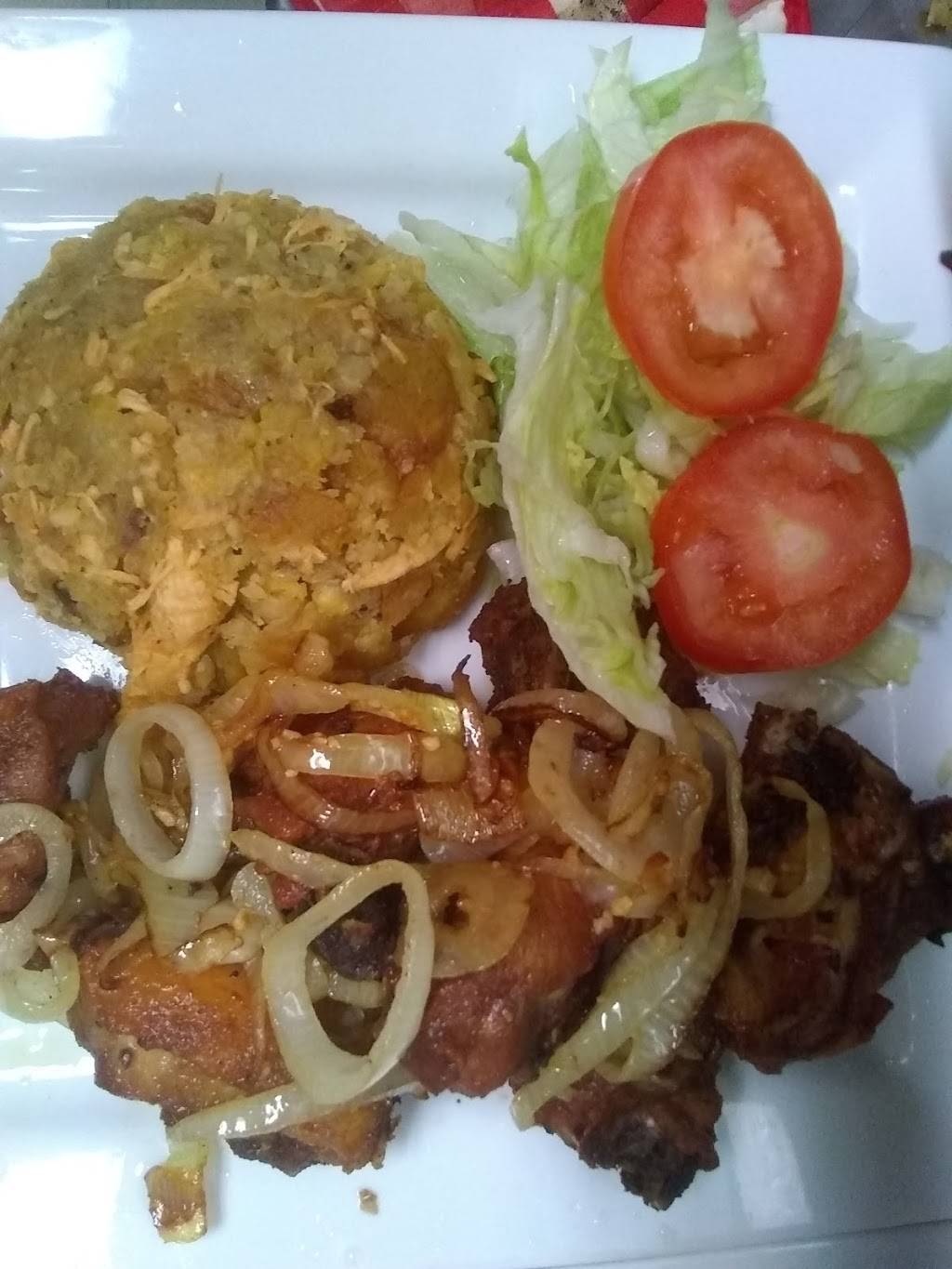 El Coqui criollo restaurante | restaurant | 1017 NE Seward Ave, Topeka, KS 66616, USA | 7855965978 OR +1 785-596-5978