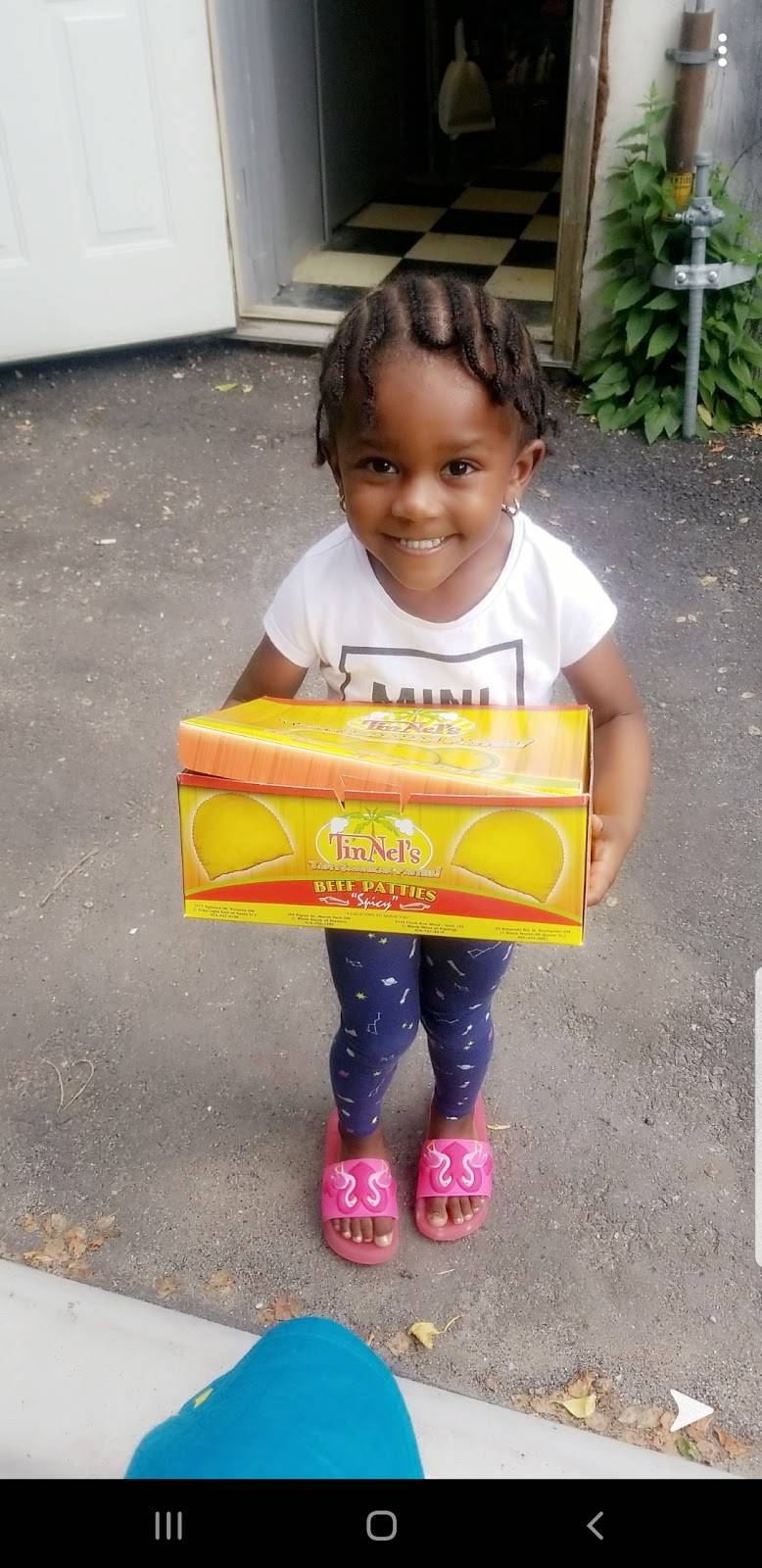 Jamaican Patty House | restaurant | 12 King St E, Cobourg, ON K9A 1K7, Canada | 9053728118 OR +1 905-372-8118