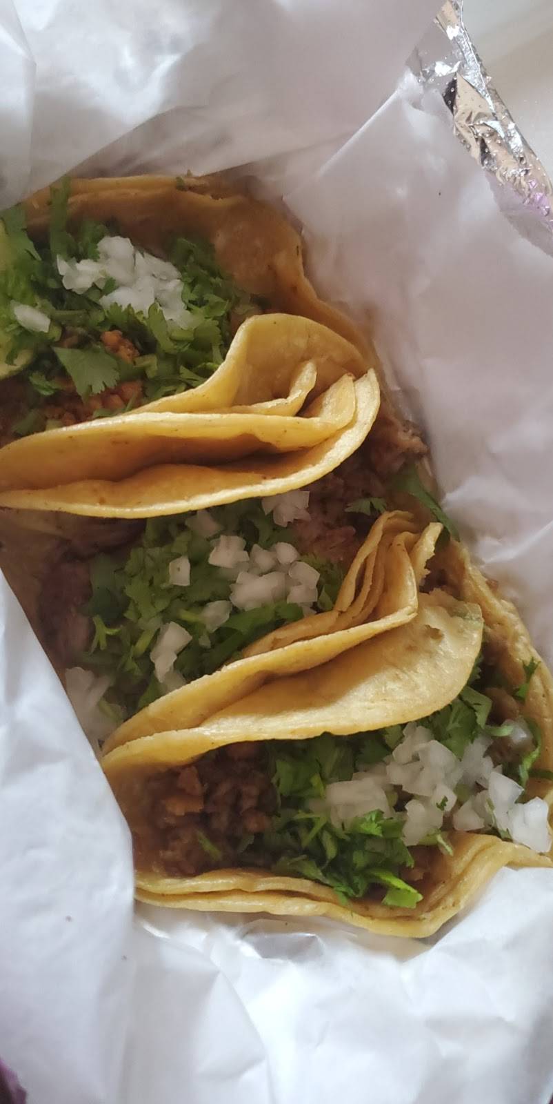 Perico’s Fast Tacos | restaurant | 4203 N Sterling Ave, Peoria, IL 61615, USA | 3098390856 OR +1 309-839-0856