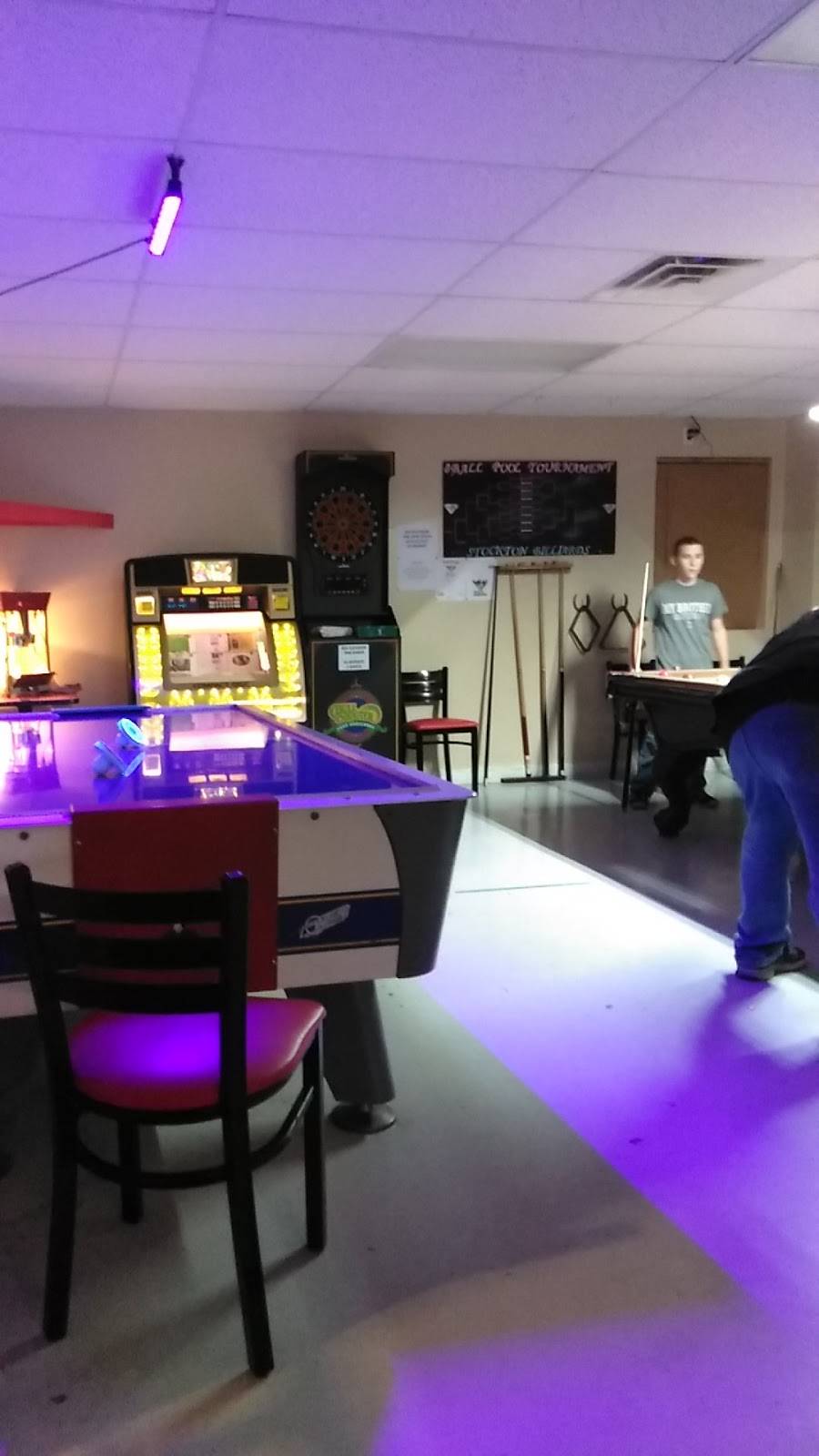 Simple Simons Pizza - Stockton, MO | meal takeaway | 600 West St, Stockton, MO 65785, USA | 4172767600 OR +1 417-276-7600