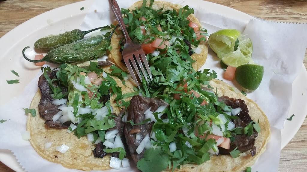 Monicas Mexican Restaurant | restaurant | 636 S Milwaukee Ave, Prospect Heights, IL 60070, USA | 8475201070 OR +1 847-520-1070