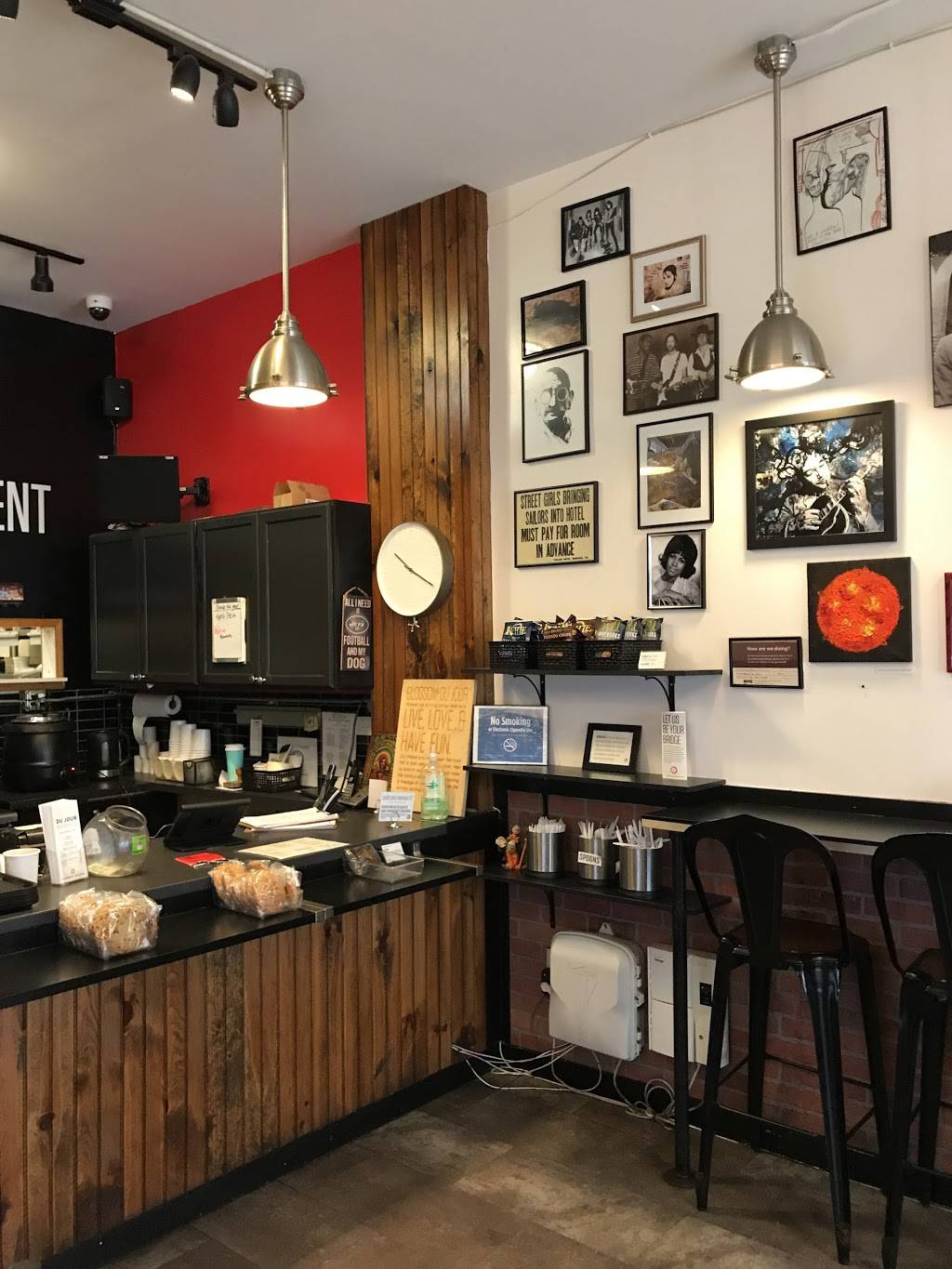 Blossom Du Jour | restaurant | 259 W 23rd St, New York, NY 10011, USA | 2122292595 OR +1 212-229-2595