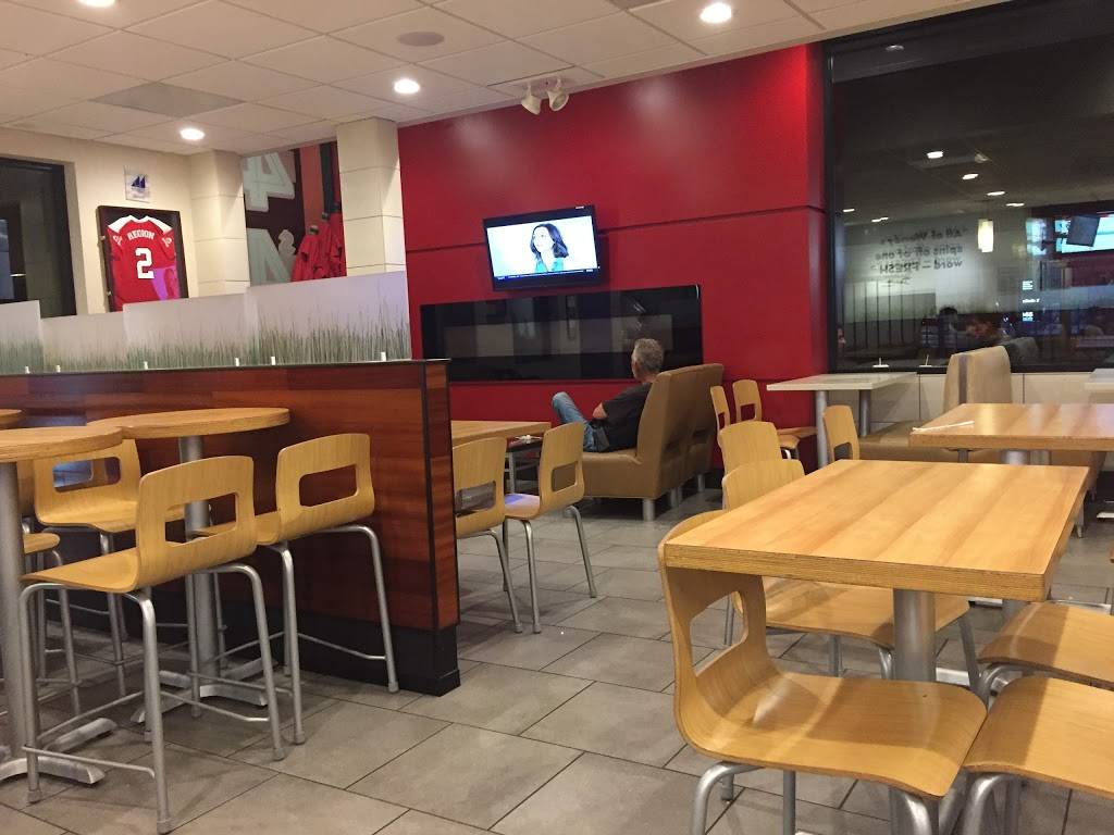 Wendys | restaurant | 190 W Foothill Blvd, Monrovia, CA 91016, USA | 6263577971 OR +1 626-357-7971