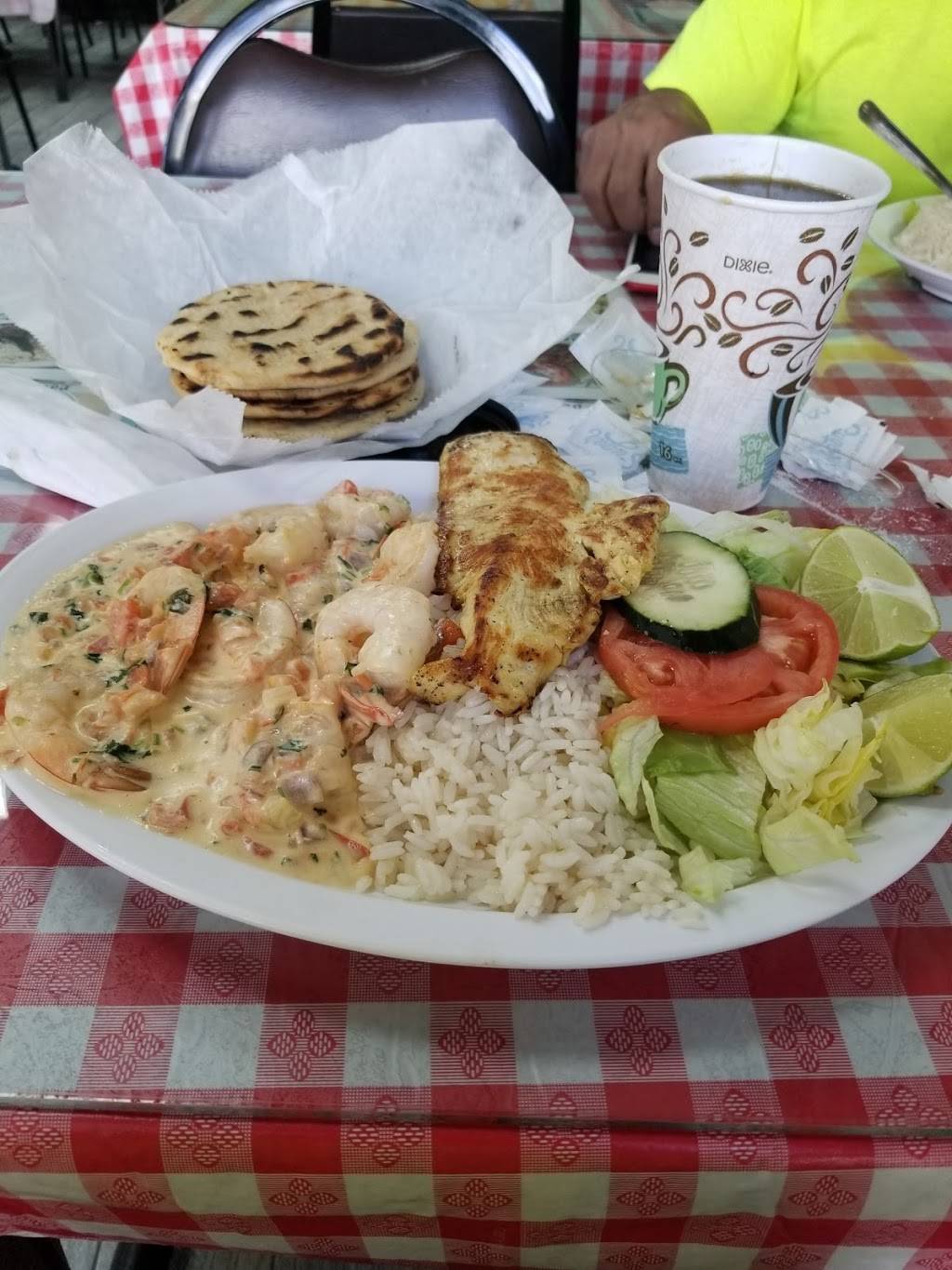 El Rinconcito Del Sabor | restaurant | 410 S Sterling Blvd, Sterling, VA 20164, USA | 7034210013 OR +1 703-421-0013