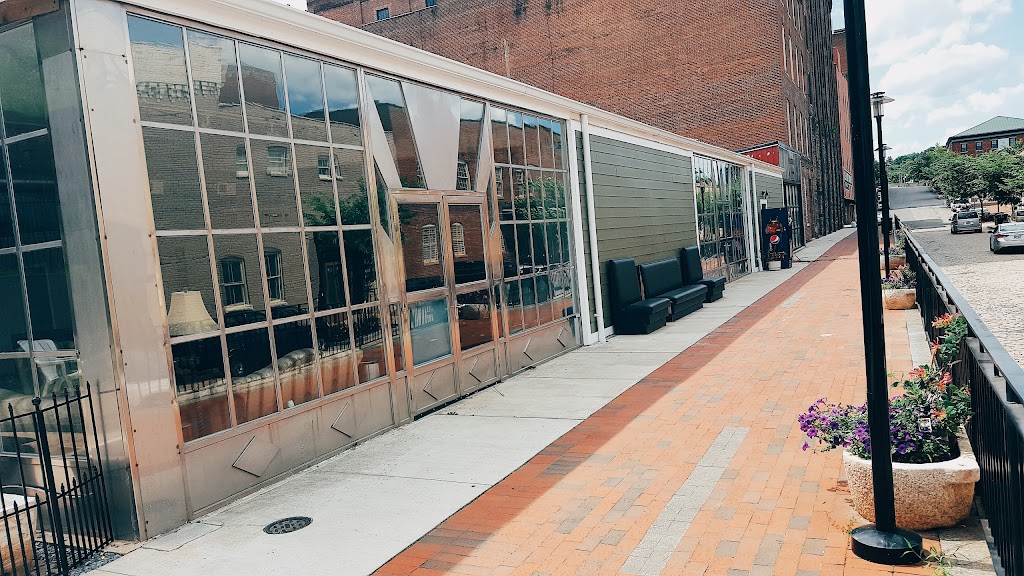 The Glass House | restaurant | 1019 Jefferson St, Lynchburg, VA 24504, USA | 4346164680 OR +1 434-616-4680