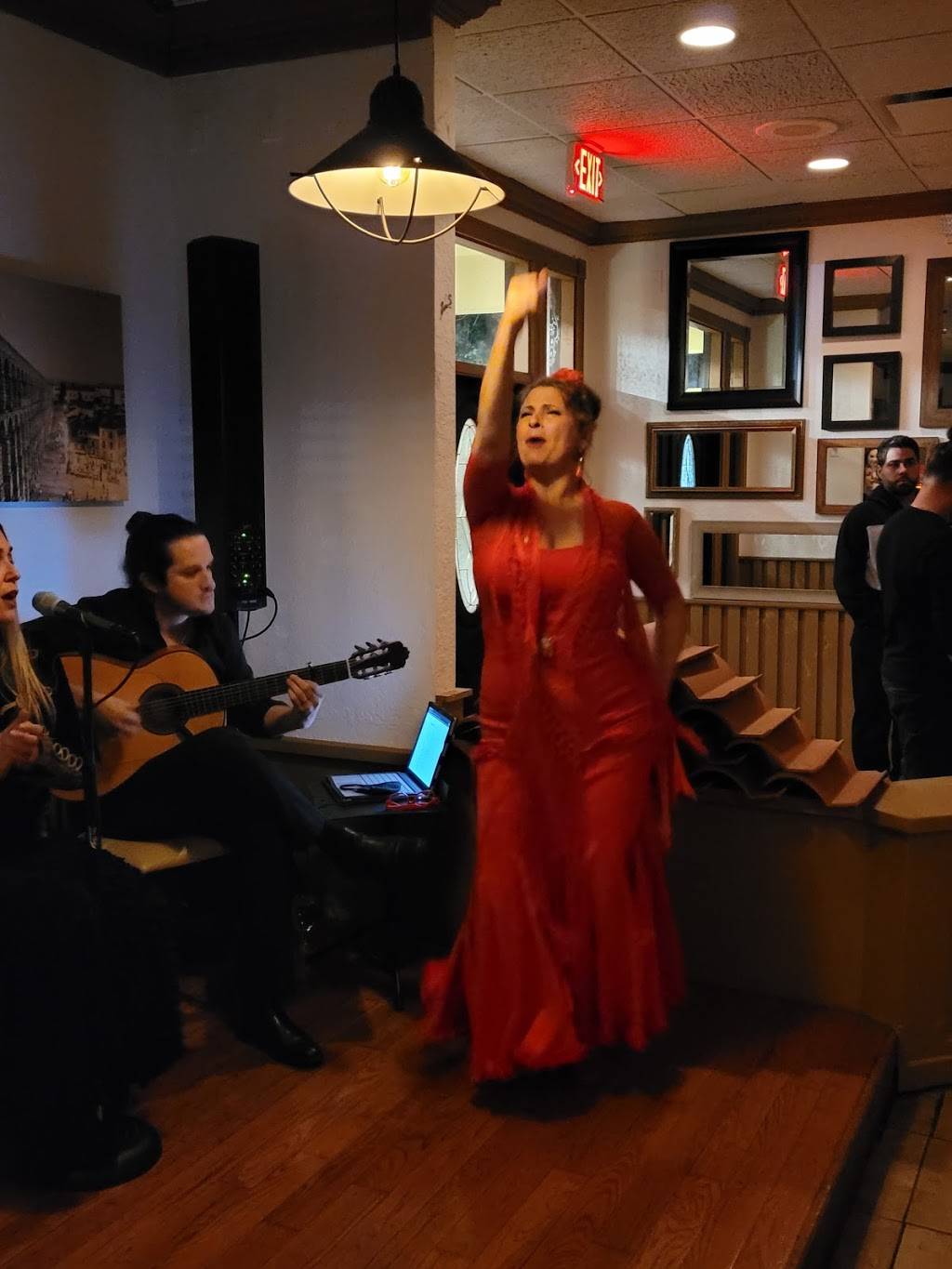 Andalucía Tapas Bar & Restaurant | restaurant | 187 Tequesta Dr, Jupiter, FL 33469, USA | 5614066509 OR +1 561-406-6509