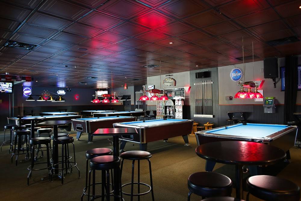 Sporalie Pro Billiard | night club | 6300 Boulevard de lOrmière, Québec, QC G1P 1K7, Canada | 4188728382 OR +1 418-872-8382