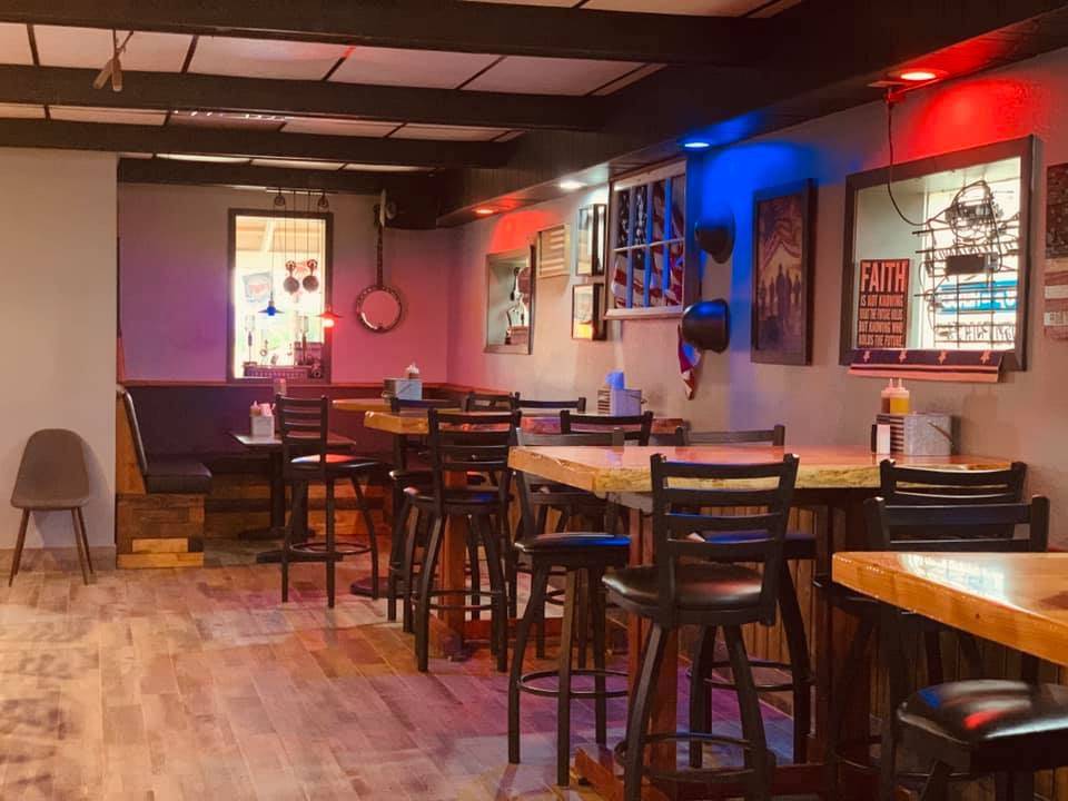 The Front Porch Bar & Grill | restaurant | 100 N Sheppard St, Kellogg, MN 55945, USA | 5077673368 OR +1 507-767-3368