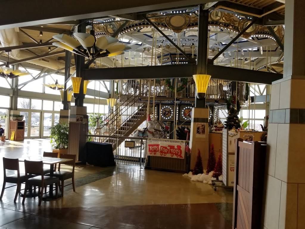 A&W | restaurant | 14000 Lakeside Cir, Sterling Heights, MI 48313, USA | 5862470392 OR +1 586-247-0392