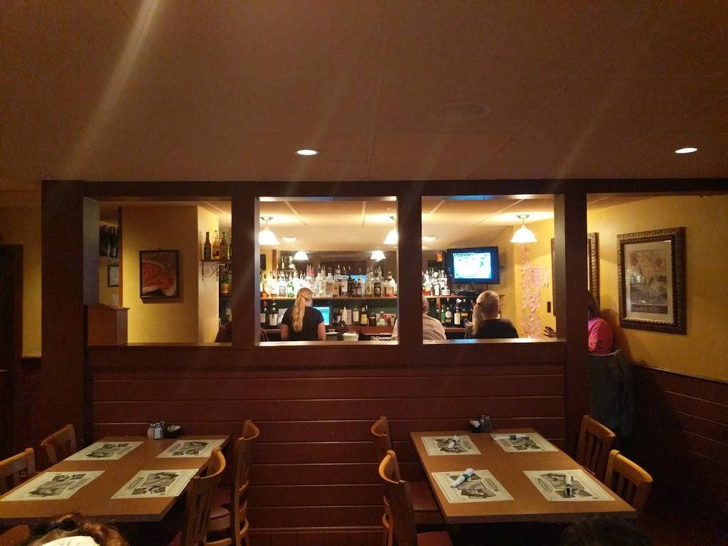 Mamma Mias of Kingston | restaurant | 134 Main St, Kingston, MA 02364, USA | 7815859847 OR +1 781-585-9847
