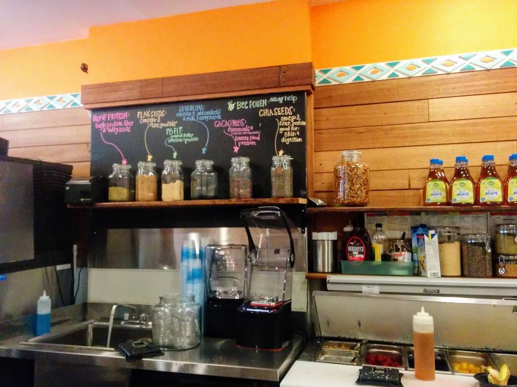 Jaco Juice & Taco Bar | restaurant | 8 W Gay St, West Chester, PA 19380, USA | 6104364177 OR +1 610-436-4177