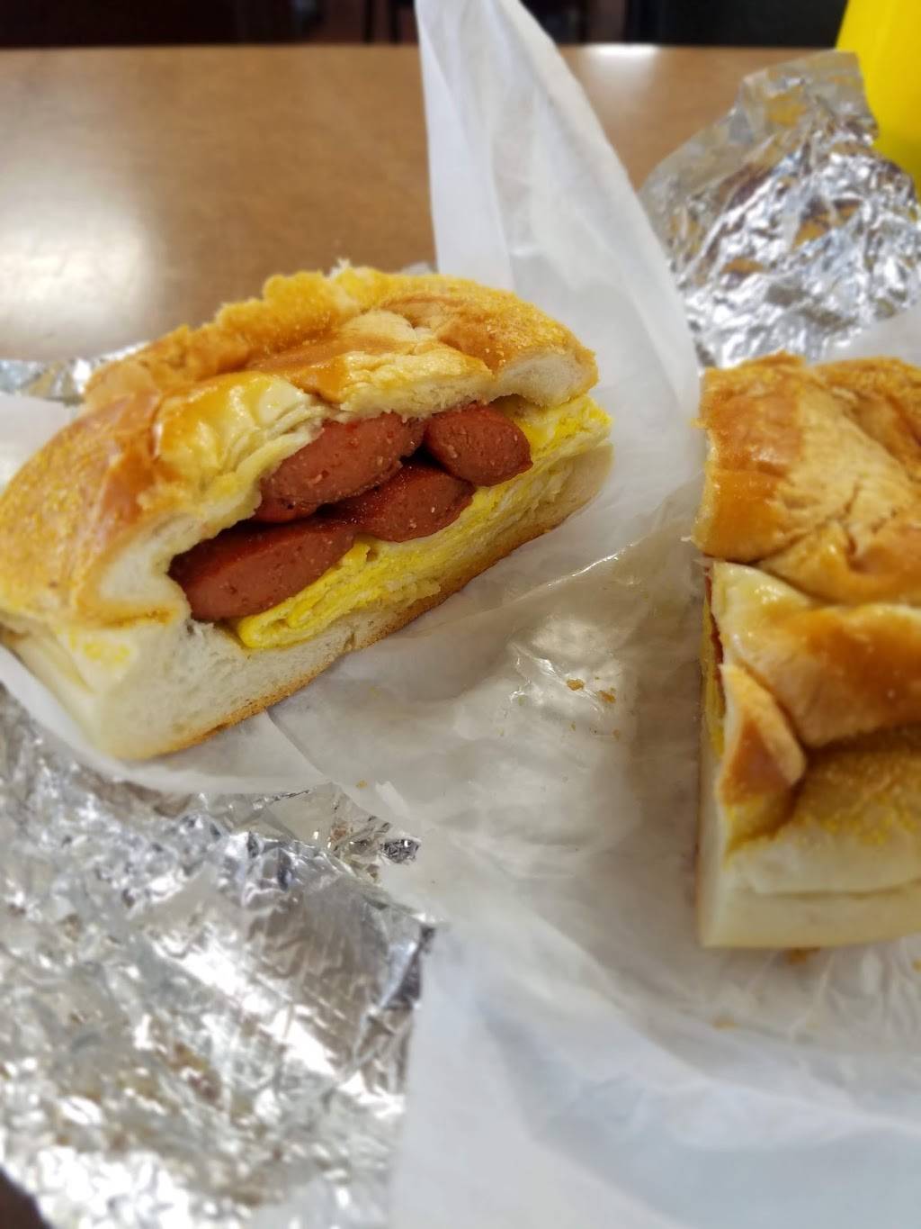 Carmines | restaurant | 146-46 Liberty Ave, Jamaica, NY 11435, USA | 7185266970 OR +1 718-526-6970