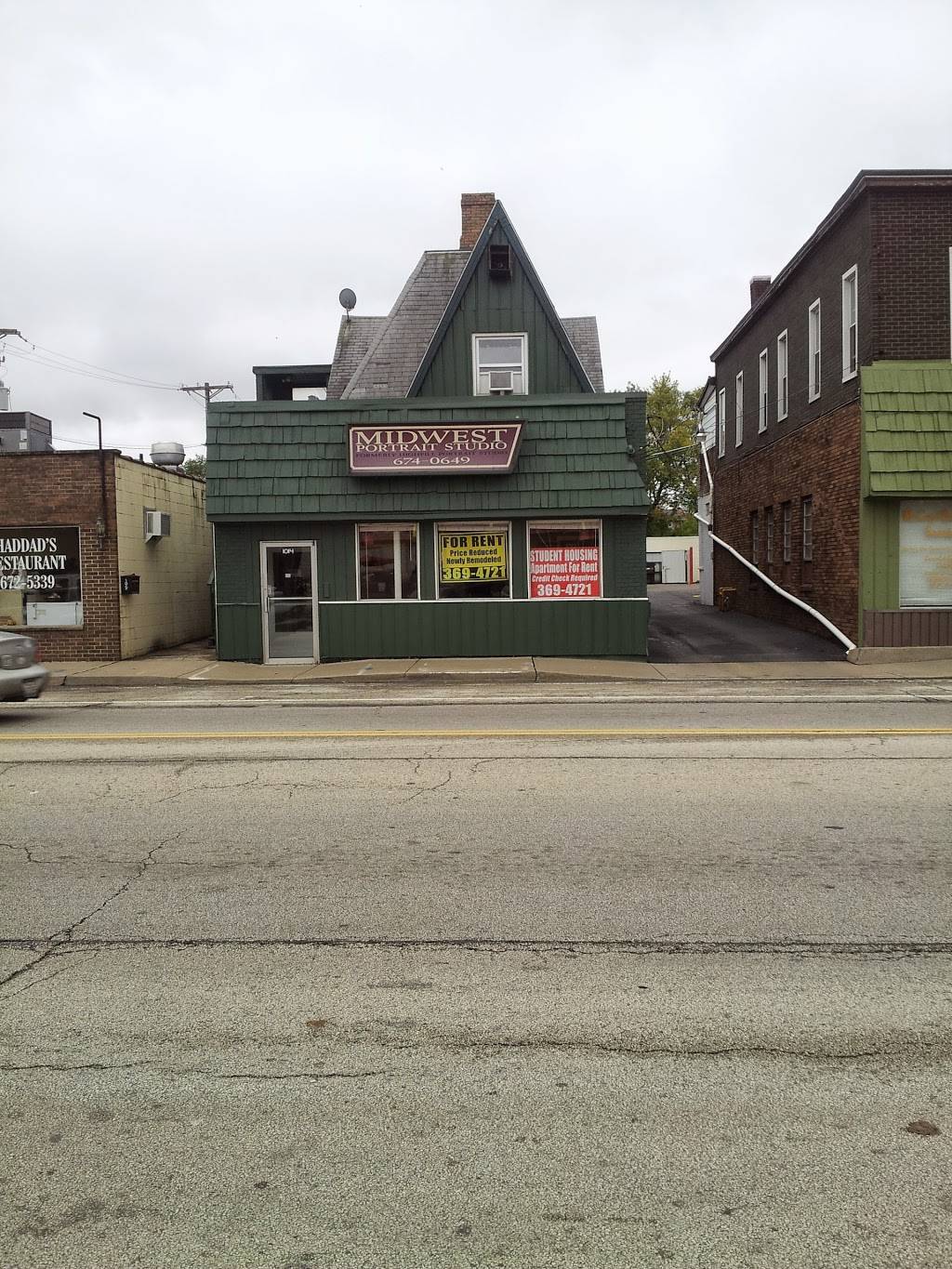 Haddads Restaurant | restaurant | 1010 W Main St, Peoria, IL 61606, USA | 3096725339 OR +1 309-672-5339