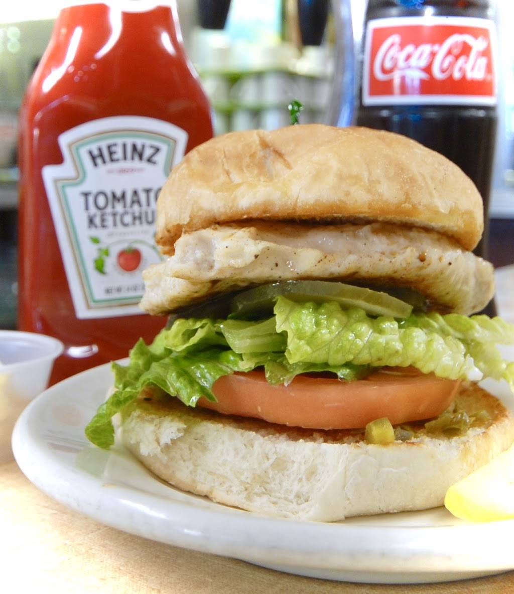 Pats Pizza Orono | meal delivery | 11 Mill St, Orono, ME 04473, USA | 2078662111 OR +1 207-866-2111