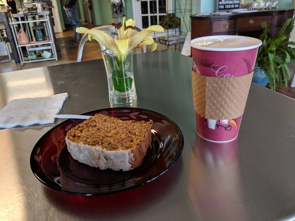 Peppercorn Restaurant | restaurant | 138 N Chatham Ave, Siler City, NC 27344, USA | 9195483145 OR +1 919-548-3145