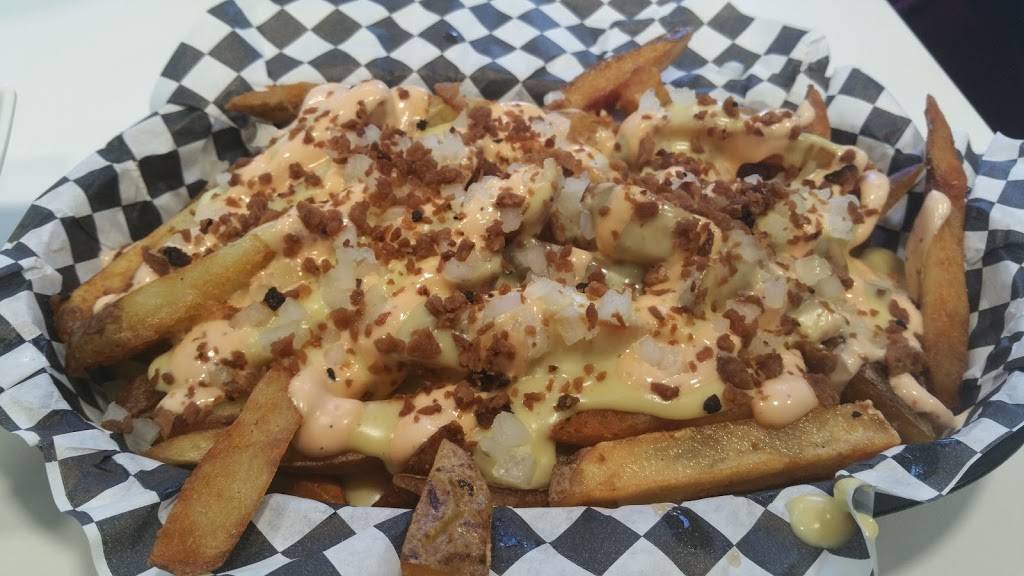 Berben & Wolff’s | restaurant | 156 4th St, Troy, NY 12180, USA | 5183260334 OR +1 518-326-0334