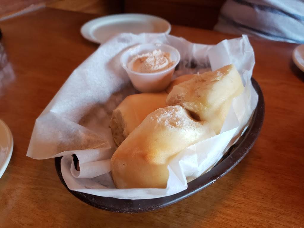 Texas Roadhouse | restaurant | 2457 S Hwy 27, Clermont, FL 34711, USA | 3522424441 OR +1 352-242-4441