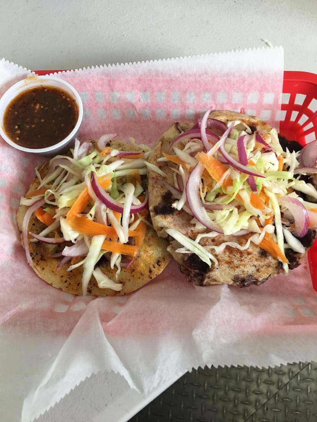 La Taquería Hidalgo | restaurant | 14510 St. Rd, 574, Dover, FL 33527, USA | 8139006649 OR +1 813-900-6649