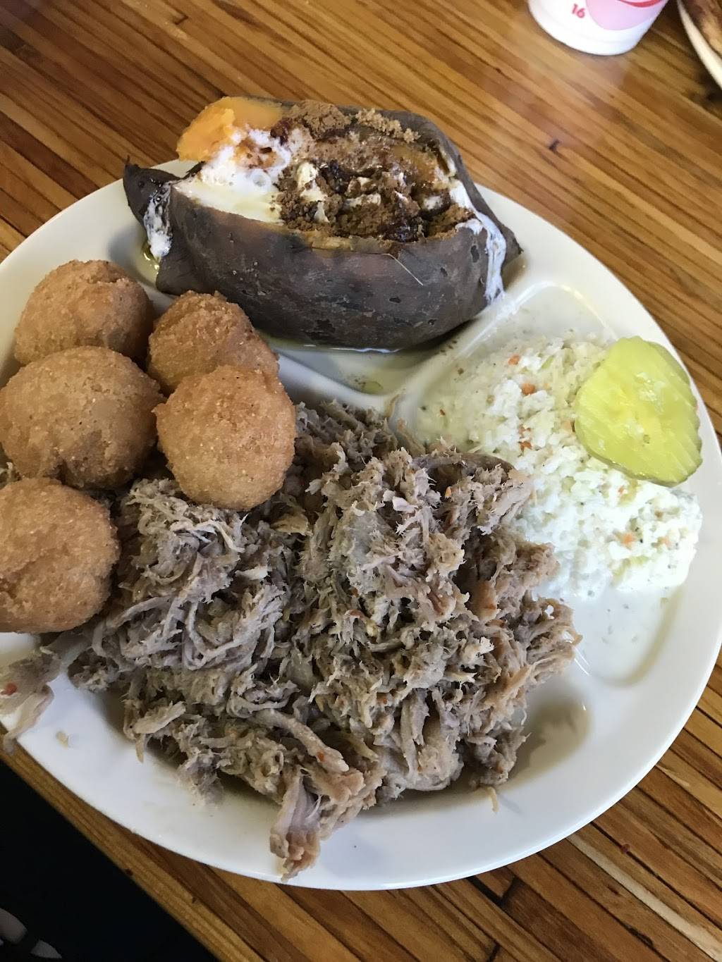 Hannahs BBQ Lenoir | restaurant | 137 Blowing Rock Blvd, Lenoir, NC 28645, USA | 8287547032 OR +1 828-754-7032