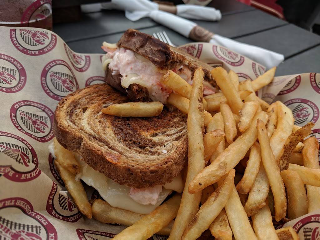 Lobster Trap Restaurant | restaurant | 290 Shore Rd, Bourne, MA 02532, USA | 5087597600 OR +1 508-759-7600