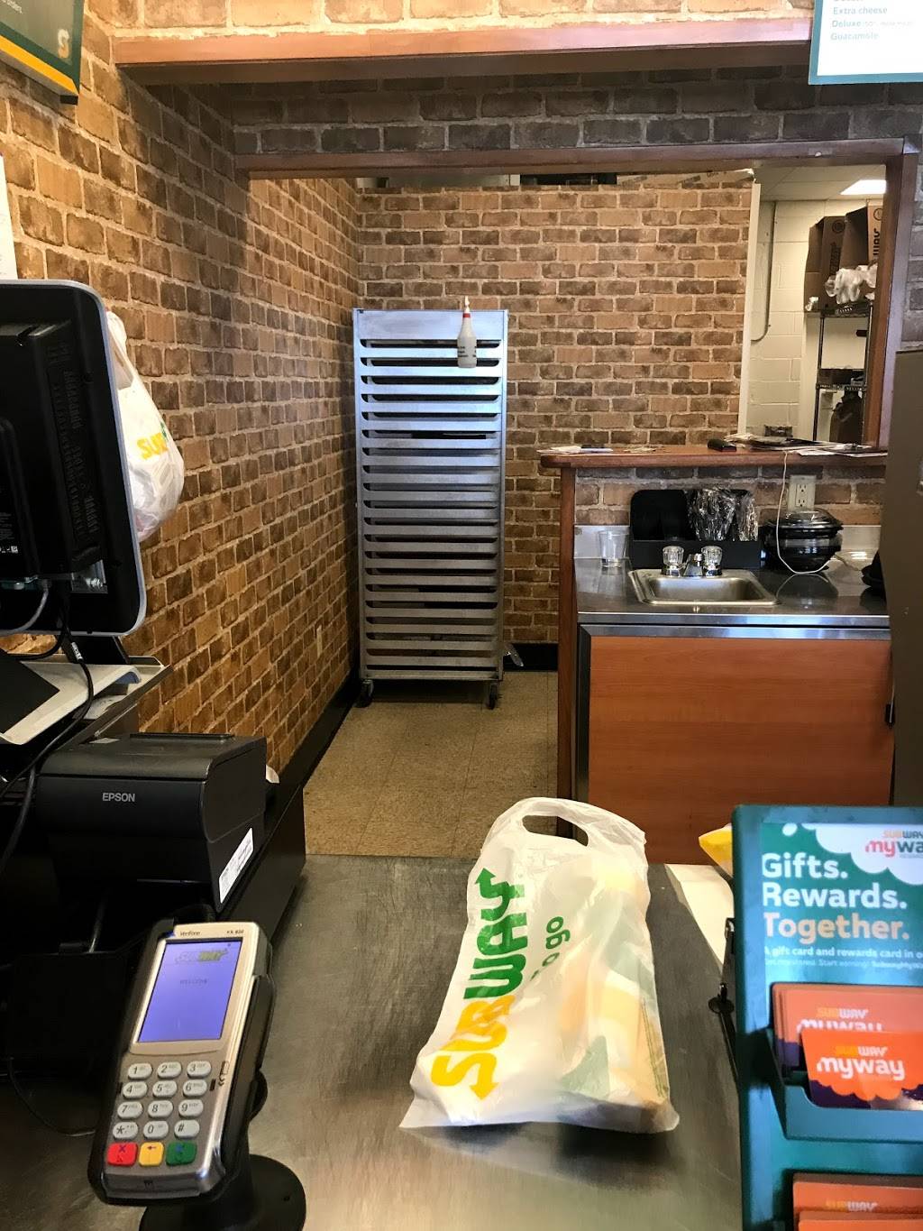 Subway | restaurant | 953 Providence Square Shpg Ctr #19, Virginia Beach, VA 23464, USA | 7574674488 OR +1 757-467-4488