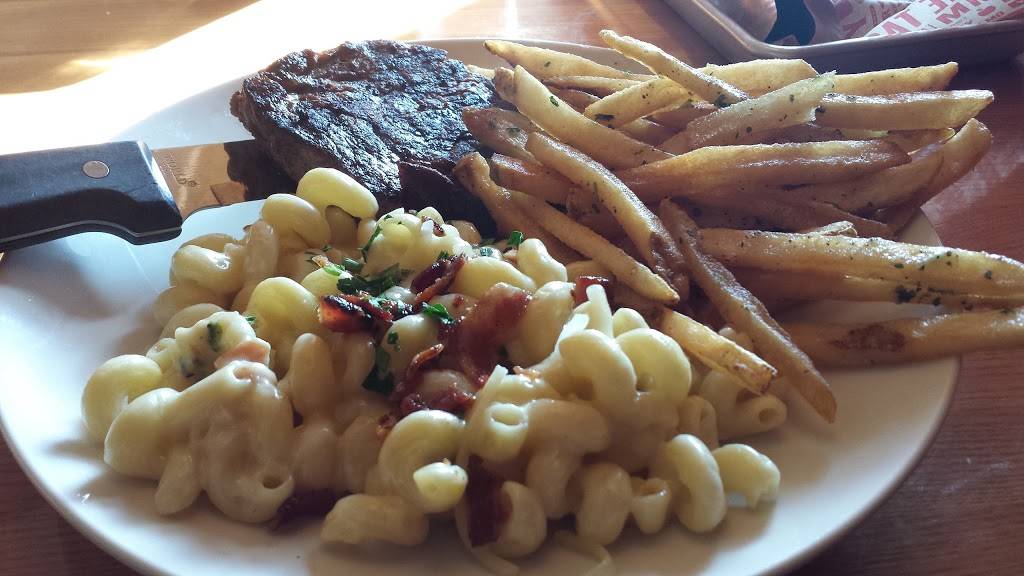 Applebees Grill + Bar | restaurant | 1008 GA-53, Calhoun, GA 30701, USA | 7069797402 OR +1 706-979-7402
