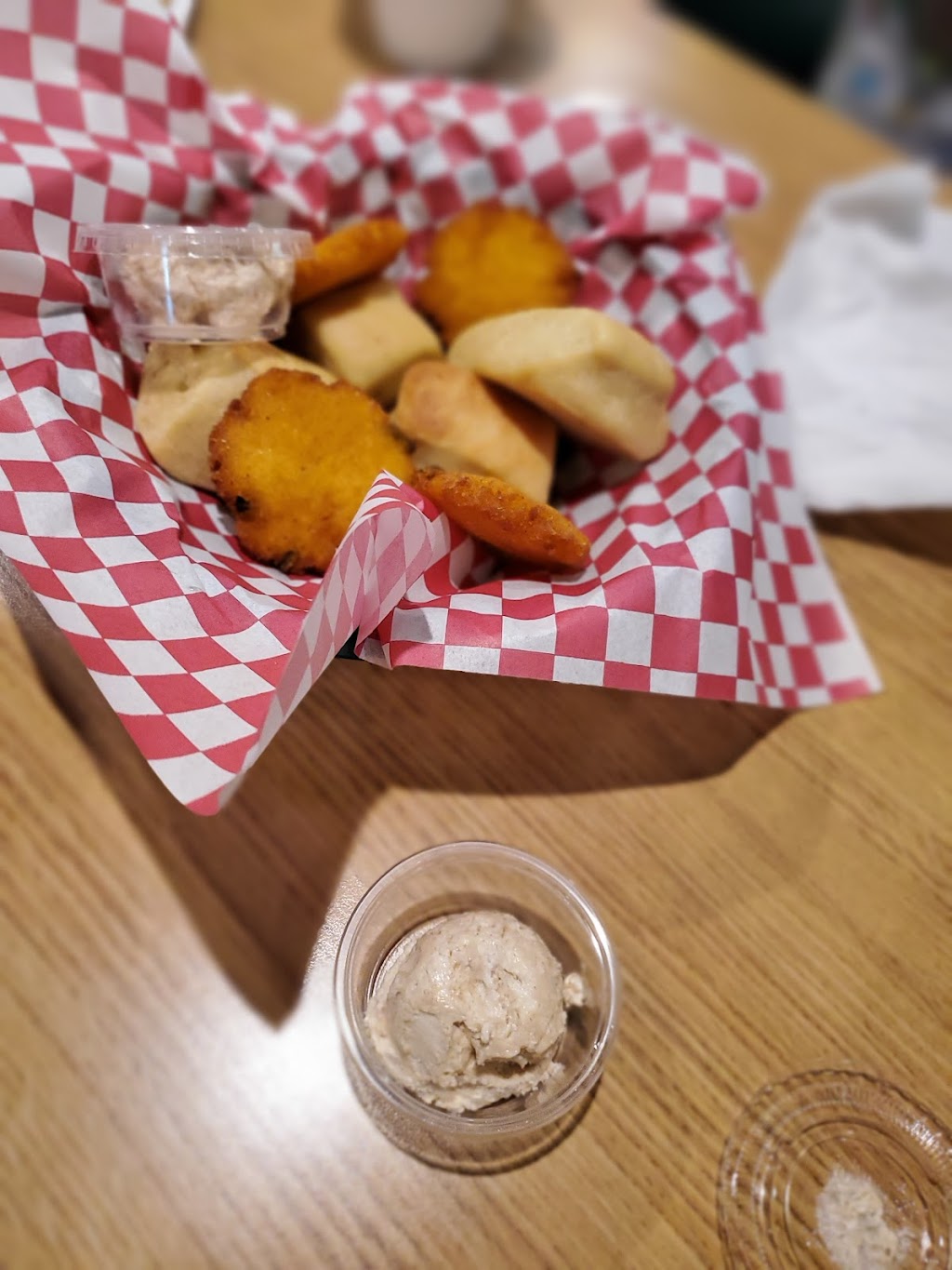 Beech St. Bistro | restaurant | 202 Beech St, Crossett, AR 71635, USA | 8703042183 OR +1 870-304-2183