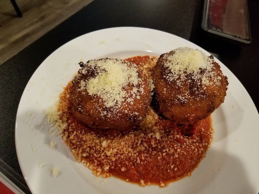 Great House BBQ | restaurant | 4233 Wabash Ave, Springfield, IL 62711, USA | 2175721744 OR +1 217-572-1744