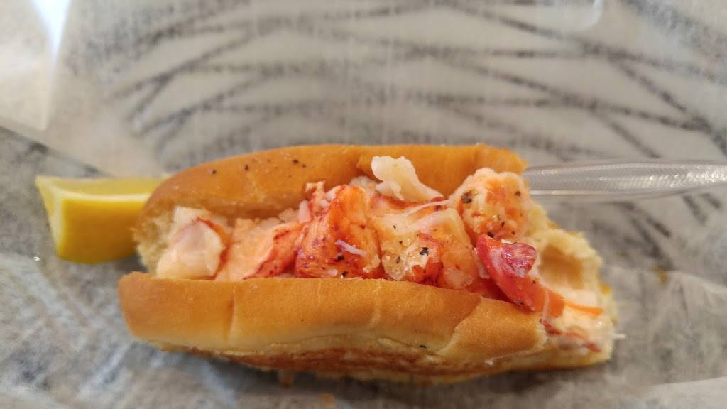 Clawdaddys | restaurant | 128 N Broadway, Lexington, KY 40507, USA | 8592582529 OR +1 859-258-2529