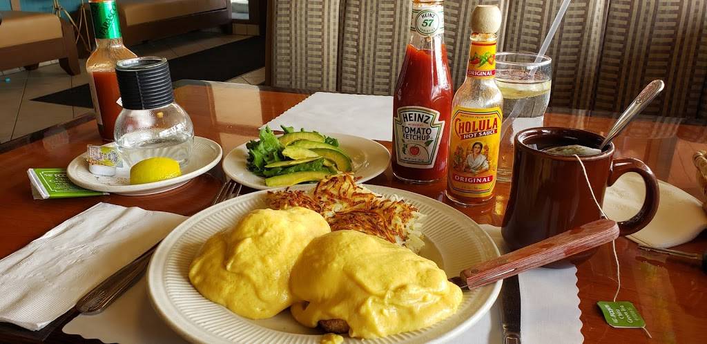 Ks Tree House Restaurant | restaurant | 3860 State St, Santa Barbara, CA 93105, USA | 8056872426 OR +1 805-687-2426