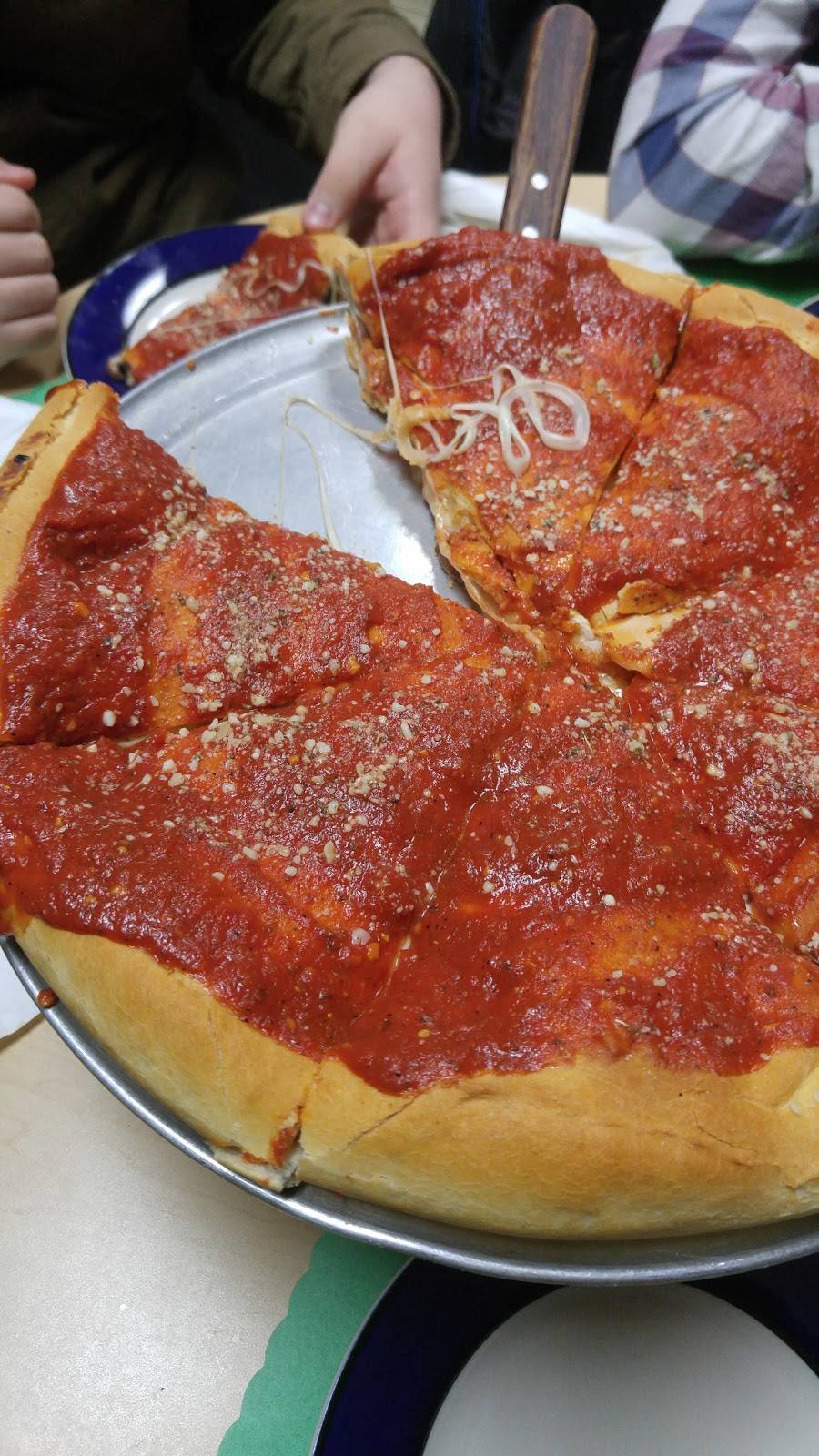 Klasiana Pizza | restaurant | 1130, 5487 S 76th St, Greendale, WI 53129, USA | 4142066438 OR +1 414-206-6438