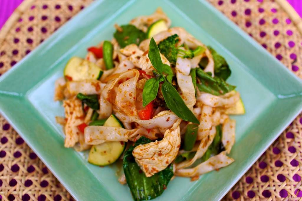 Saffron Thai | restaurant | 3731 India St B, San Diego, CA 92103, USA | 6195747737 OR +1 619-574-7737