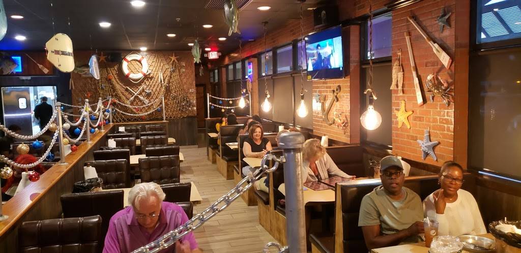 Crafty Crab | restaurant | 147 N Congress Ave, Boynton Beach, FL 33426, USA | 5618108518 OR +1 561-810-8518