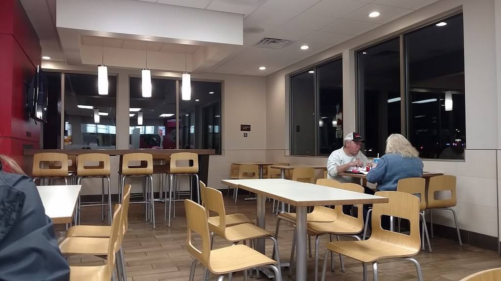 Wendys | restaurant | 861 NJ-45, Pilesgrove, NJ 08098, USA | 8567691875 OR +1 856-769-1875