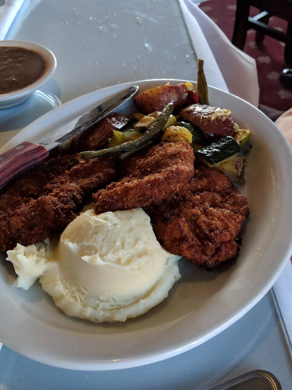 Great Escape Restaurant | restaurant | 9540 W Irving Park Rd, Schiller Park, IL 60176, USA | 8476717171 OR +1 847-671-7171