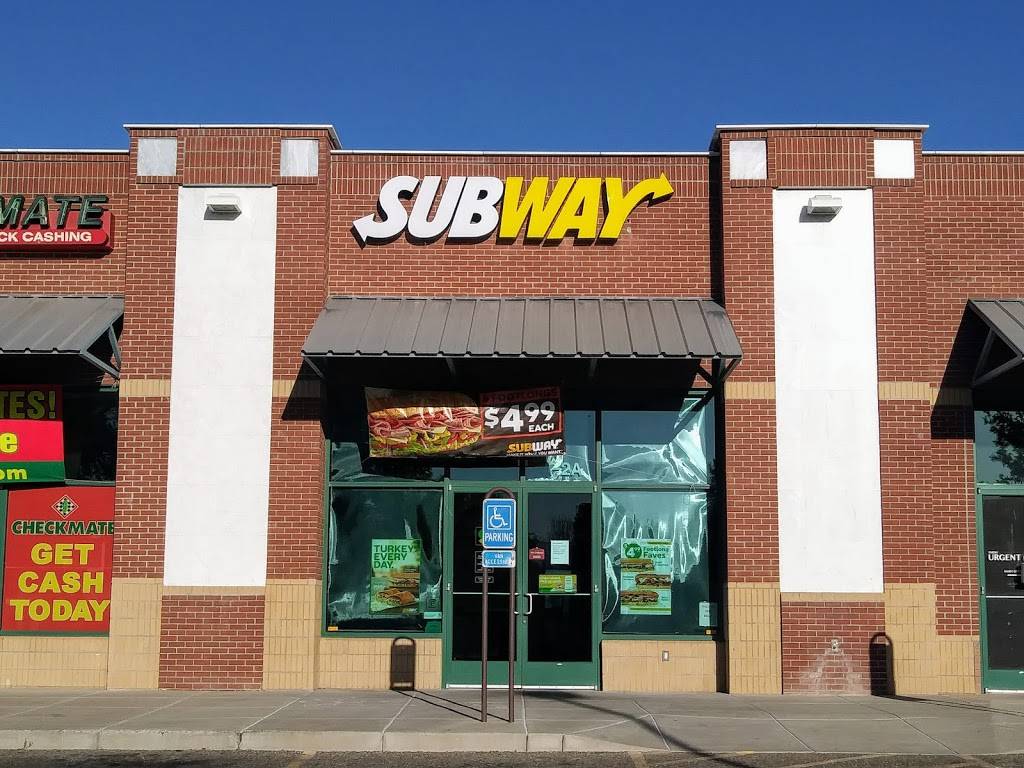 Subway | meal takeaway | 8201 Golf Course Rd NW, Albuquerque, NM 87120, USA | 5058909739 OR +1 505-890-9739