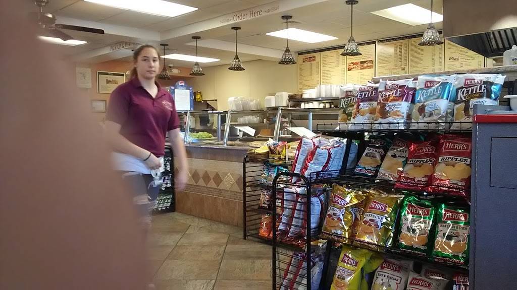 Little Anthonys Pizza | restaurant | 2800 W Lincoln Hwy, Coatesville, PA 19320, USA | 6103804440 OR +1 610-380-4440