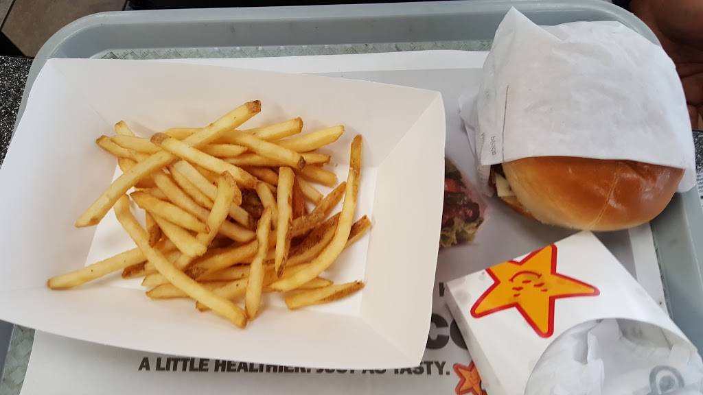 Hardees | restaurant | 1835 E Sangamon Ave, Springfield, IL 62702, USA | 2175259010 OR +1 217-525-9010