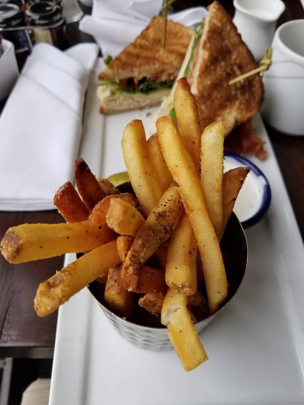 The Terrace Room Restaurant | restaurant | 1275 S Huron St, Ypsilanti, MI 48197, USA | 7348216116 OR +1 734-821-6116