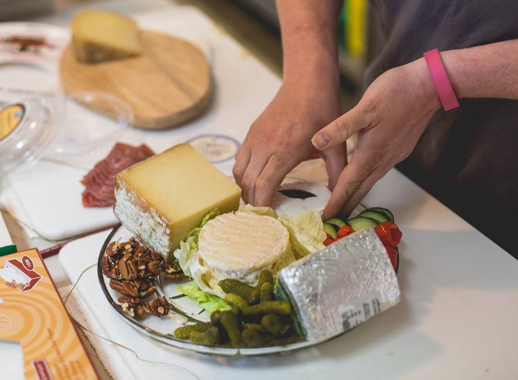 Zingermans Creamery | restaurant | 3723 Plaza Dr Suite 2, Ann Arbor, MI 48108, USA | 7349290500 OR +1 734-929-0500