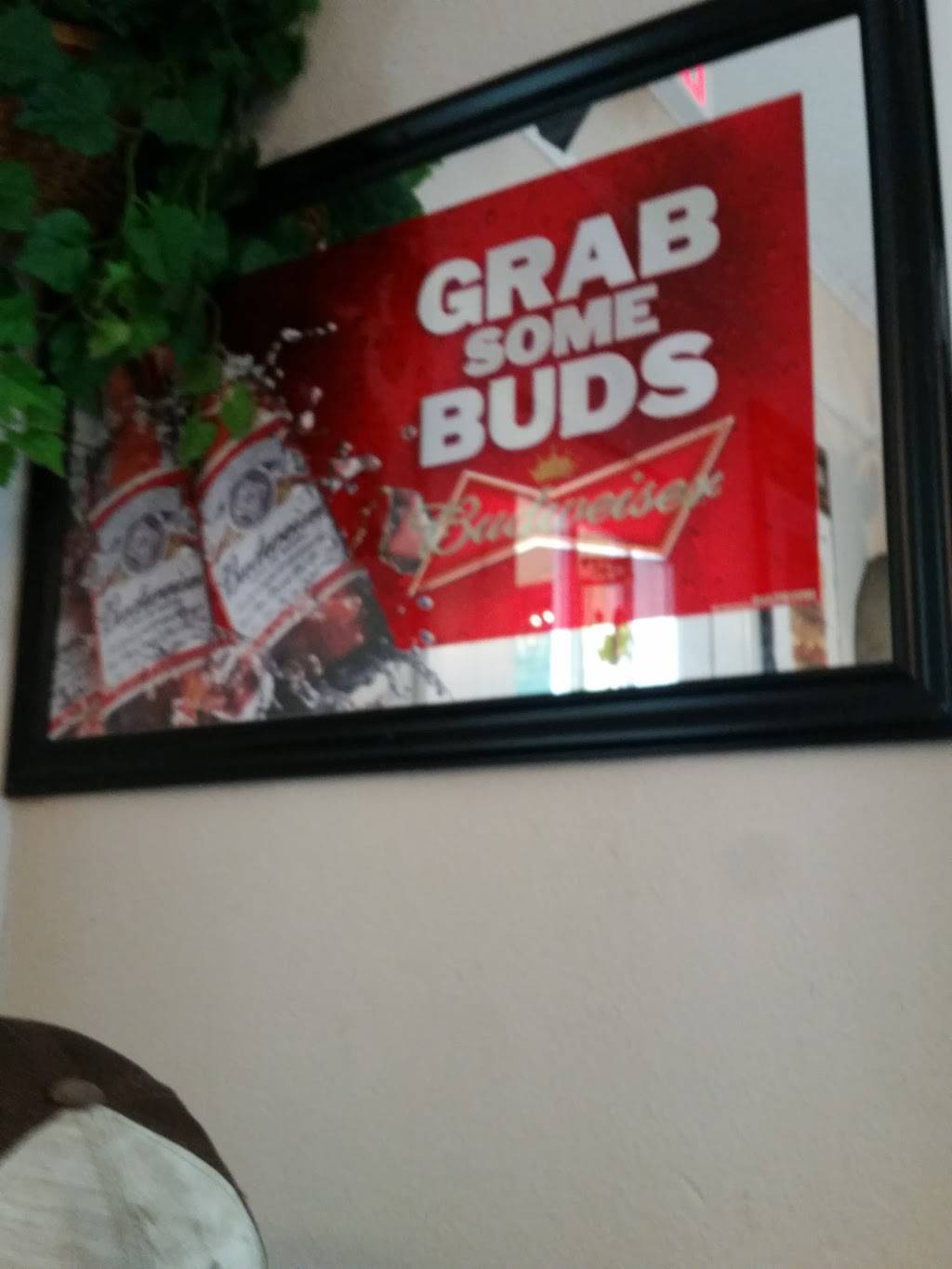 Plantation House | restaurant | 712 N Market Blvd, Webster, FL 33597, USA | 3527933354 OR +1 352-793-3354