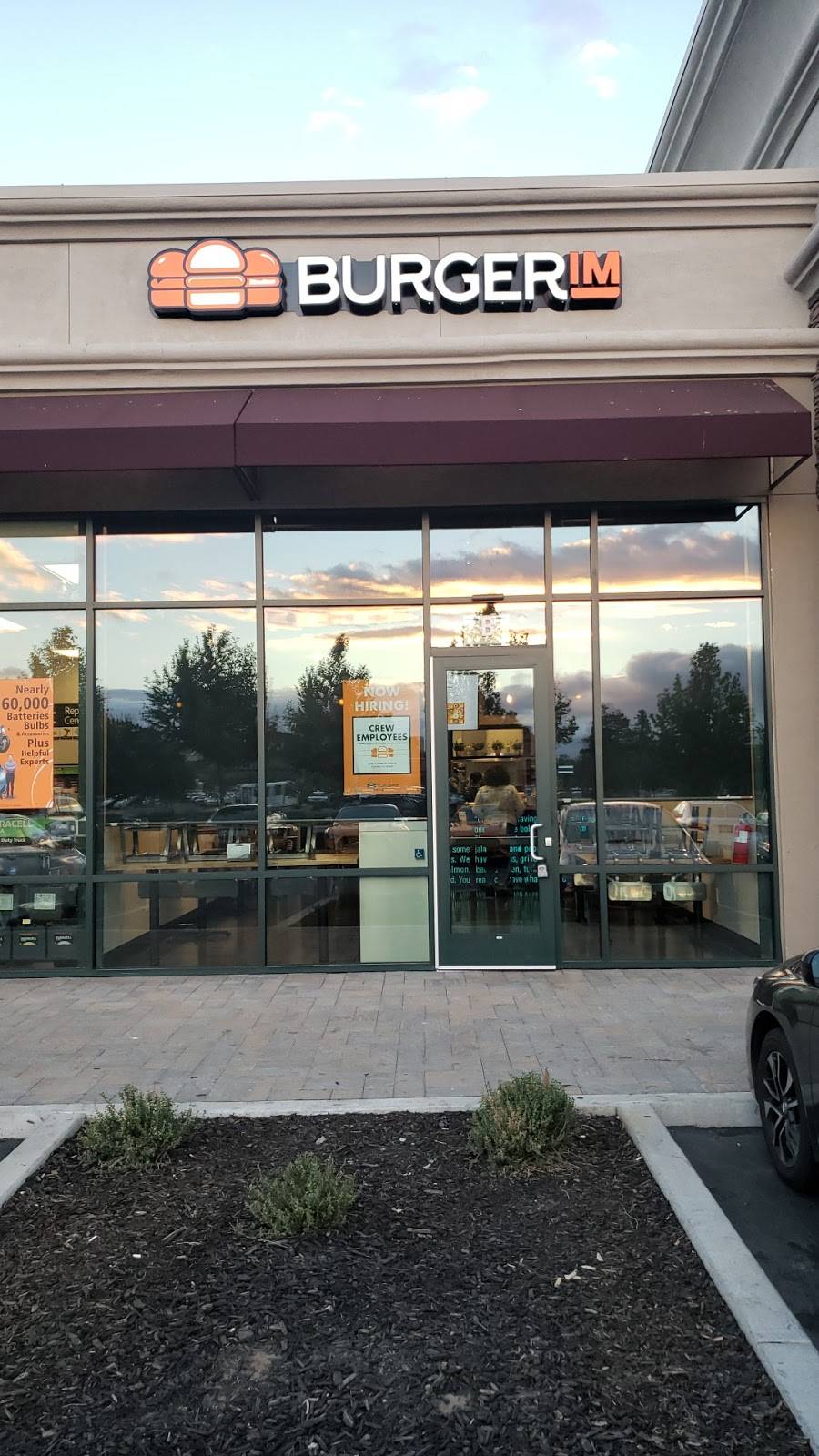 Burgerim | meal delivery | 2700 N Texas St, Fairfield, CA 94533, USA | 7074194634 OR +1 707-419-4634