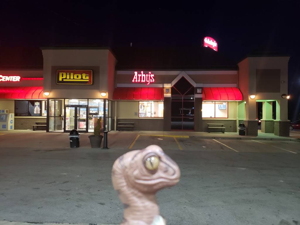 Pilot Travel Center | restaurant | 488 OH-61, Marengo, OH 43334, USA | 4192531400 OR +1 419-253-1400