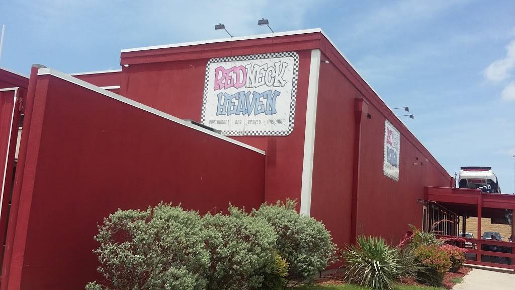 Redneck Heaven | restaurant | 3840 NE Loop 820, Fort Worth, TX 76137, USA | 8172229800 OR +1 817-222-9800