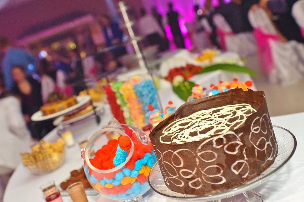 Cabane à Sucre DAmours | restaurant | 427 5e Ave, Sainte-Anne-des-Plaines, QC J0N 1H0, Canada | 4504781377 OR +1 450-478-1377