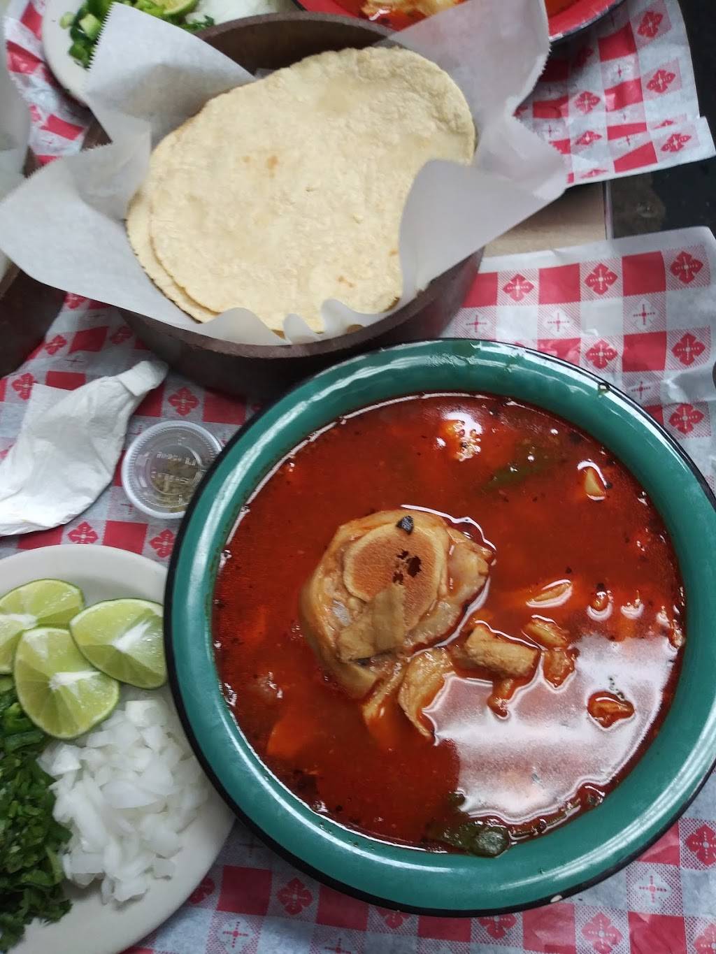 Antojitos Veracruzanos & Refresqueria | restaurant | 8103 Airline Dr k12, Houston, TX 77037, USA | 3463048441 OR +1 346-304-8441