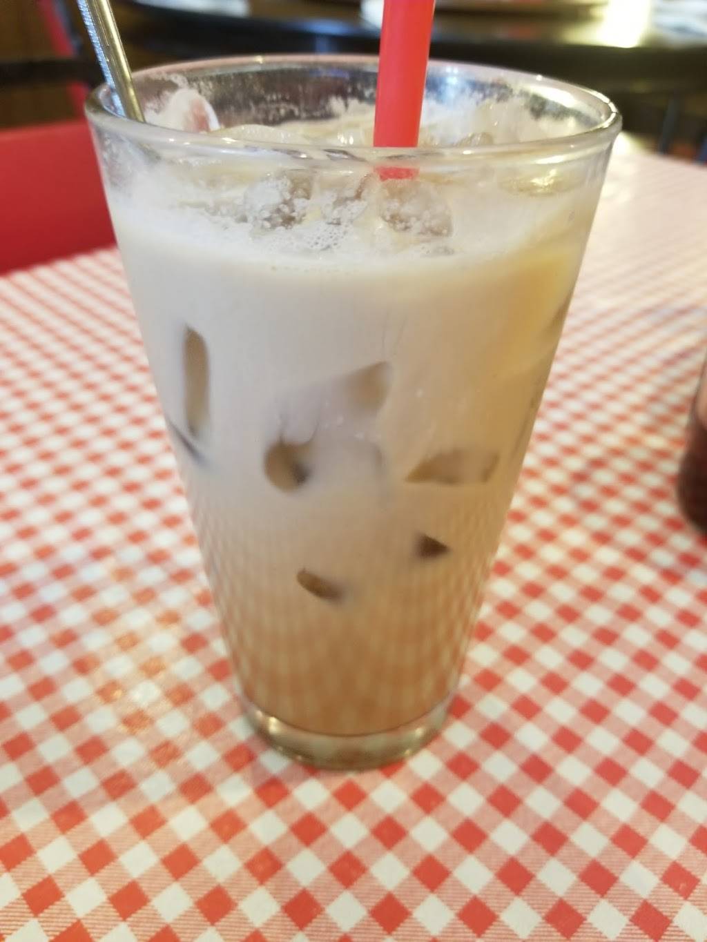 Lai Wahs Place | restaurant | 5242 Fredericksburg Rd, San Antonio, TX 78229, USA | 2103423395 OR +1 210-342-3395