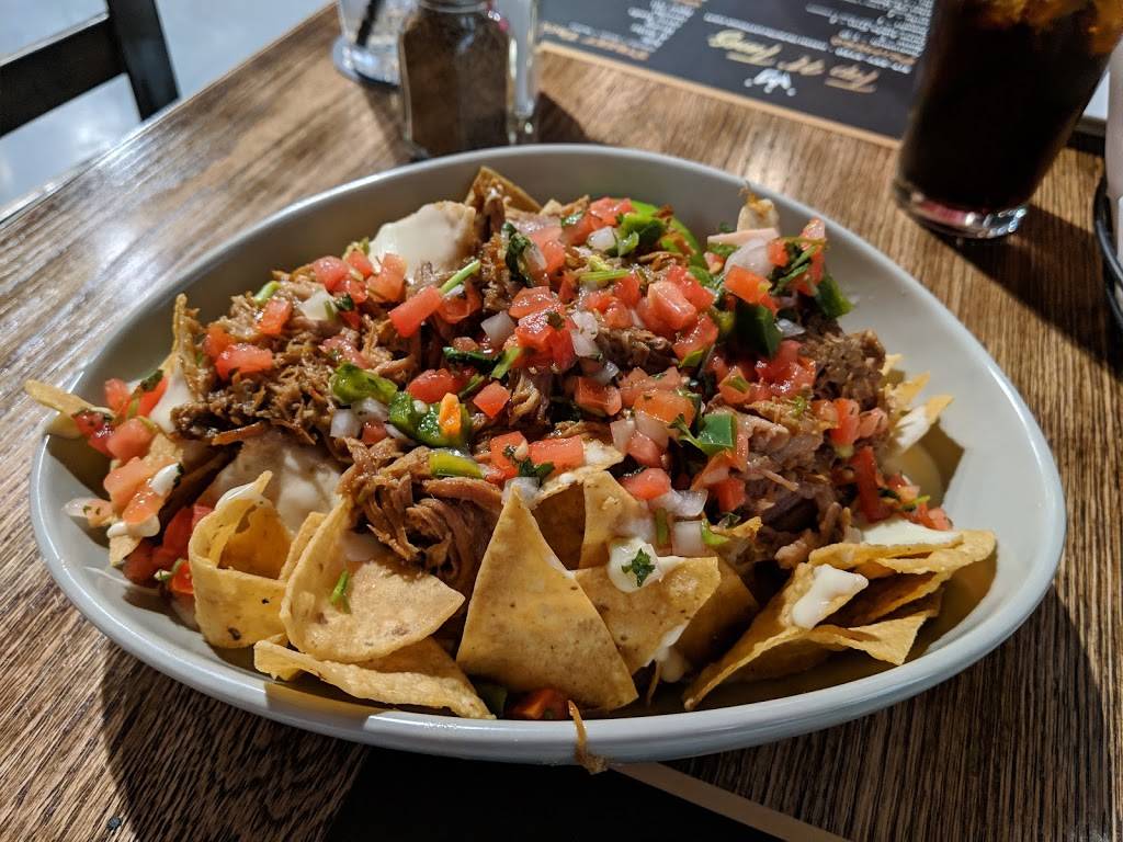 Tap N’ Tacos | restaurant | 808 5th St #8, Coralville, IA 52241, USA | 3193545450 OR +1 319-354-5450